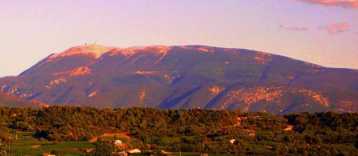 Mont_ventoux_from_mirabel
