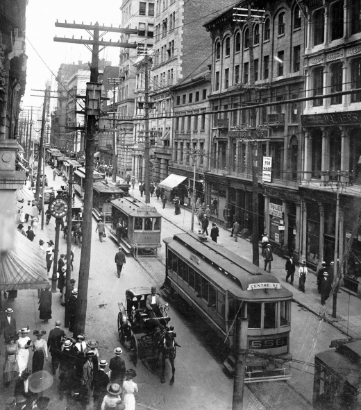 St.JamesSt.-Montreal_-1910