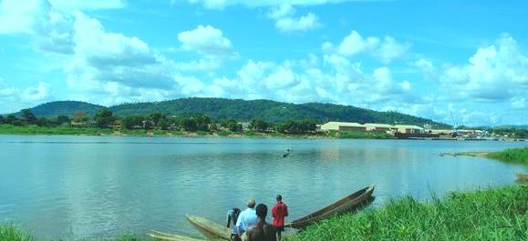 Ubangi_river_near_Bangui