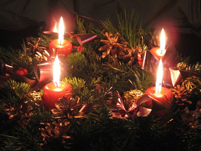 800px-Adventný_veniec_II.jpg