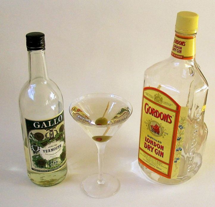1024px-Dry_Martini.jpg