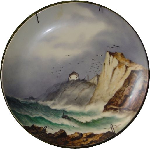 Flots_et_Falaises,assiette_peinte_par_Anna_WEYERSBERG,_1887,_D._28cm.